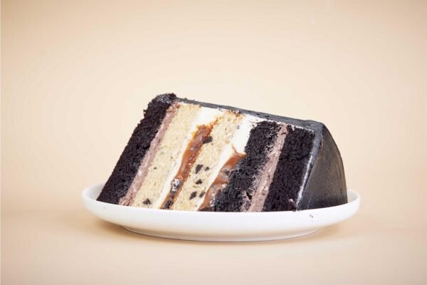 Chocolate, Cookies and Cream Cake